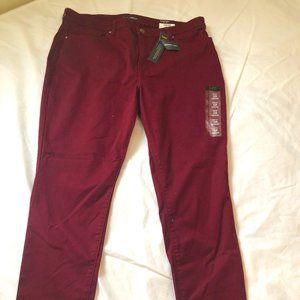 Skinny Leg Pant